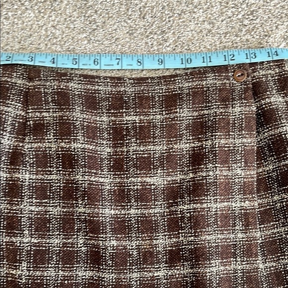 Plaid Brown Skirt - Picture 4 of 6
